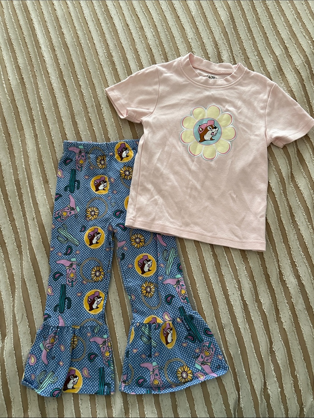 Kids Two-Piece Set - Pink Tee & Blue Floral Print Pants Buc-ee’s